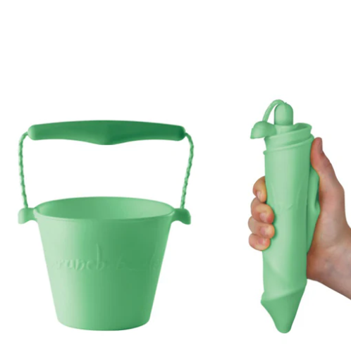NEW!!! SCRUNCH GREEN BUCKET + SPADE SET